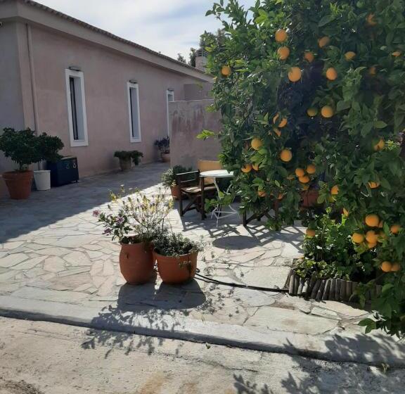 Perivoli Country Hotel & Retreat