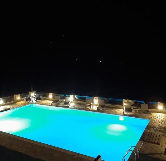 Perivoli Country Hotel & Retreat