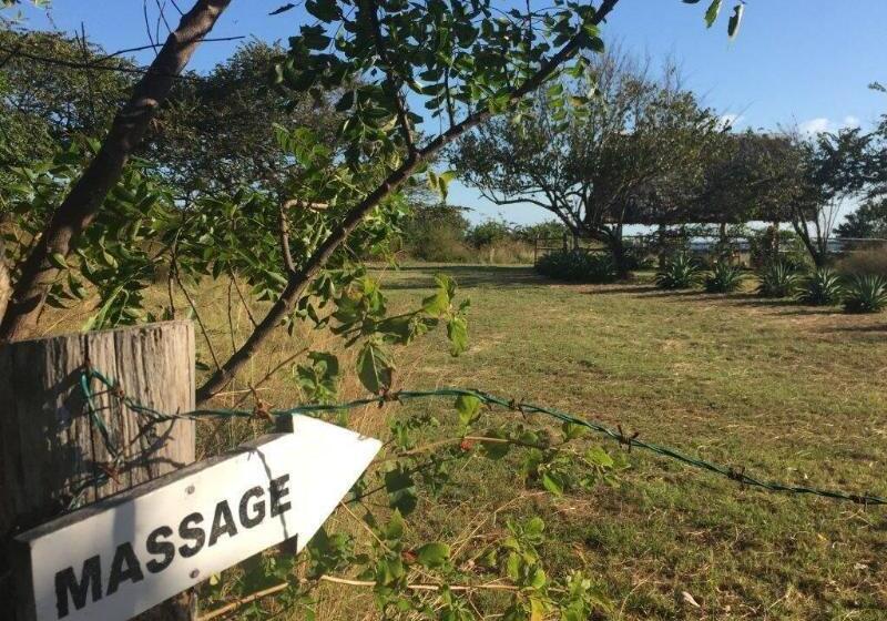 リゾートホテル Playa Negra