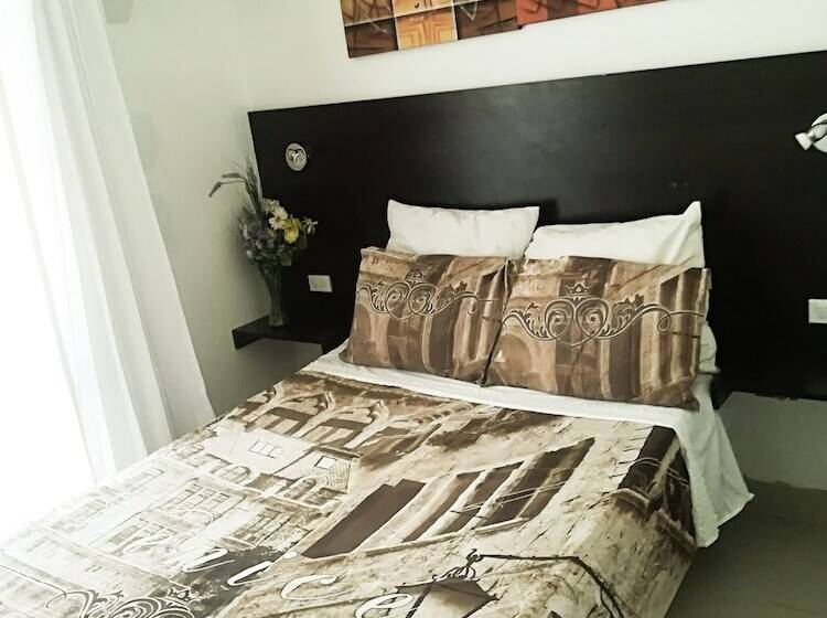 Trujillo El Golf Apartments