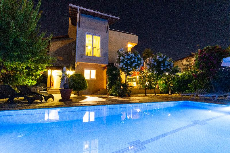 호텔 Paradise Town Villa Beldora