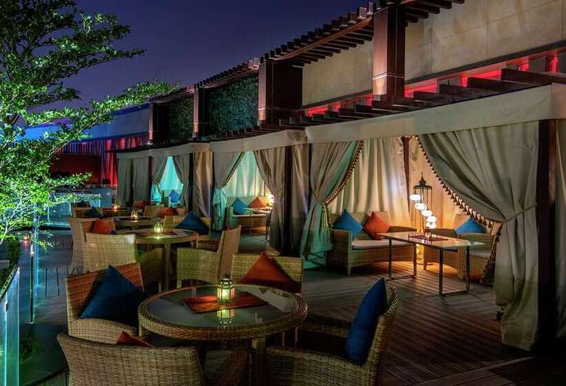 Alrayyan Hotel Doha, Curio Collection By Hilton