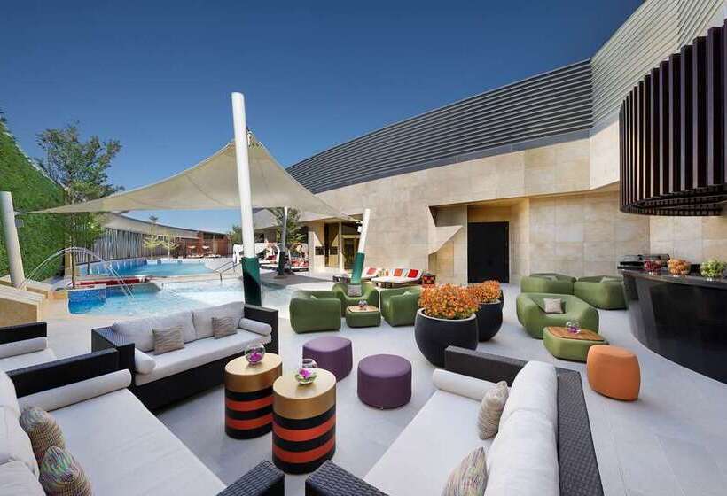 Alrayyan Hotel Doha, Curio Collection By Hilton