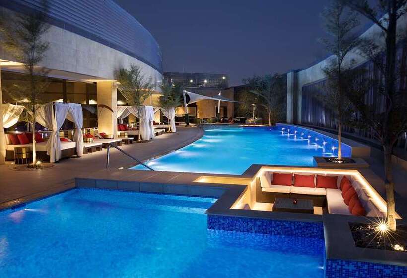 Alrayyan Hotel Doha, Curio Collection By Hilton