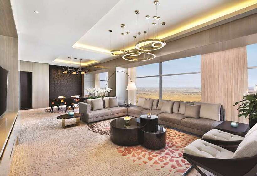 Alrayyan Hotel Doha, Curio Collection By Hilton