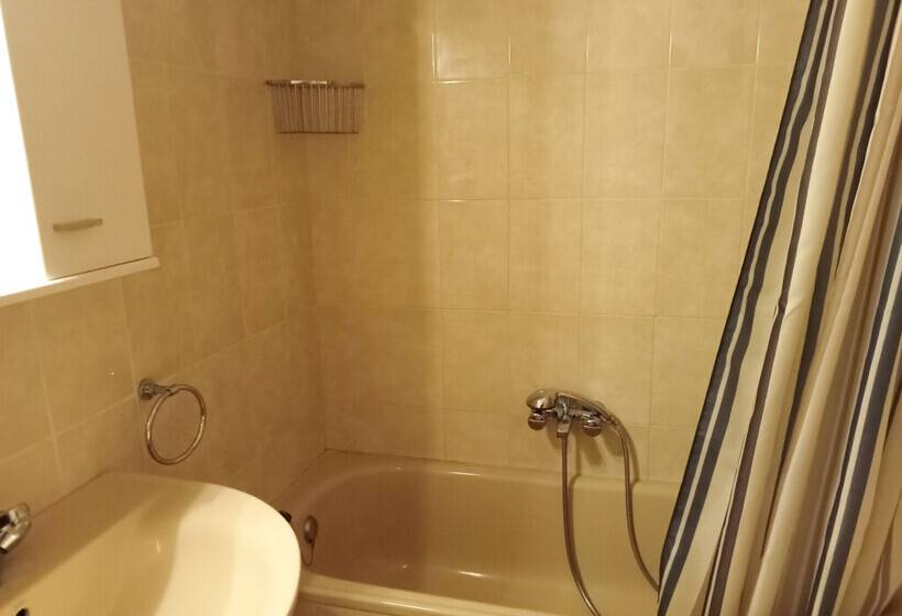 Apartamentos Biescas 3000