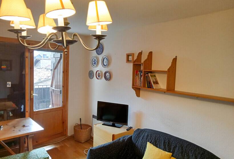 Apartamentos Biescas 3000