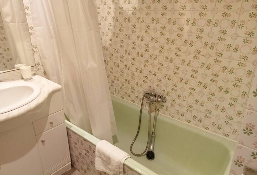 Apartamentos Biescas 3000