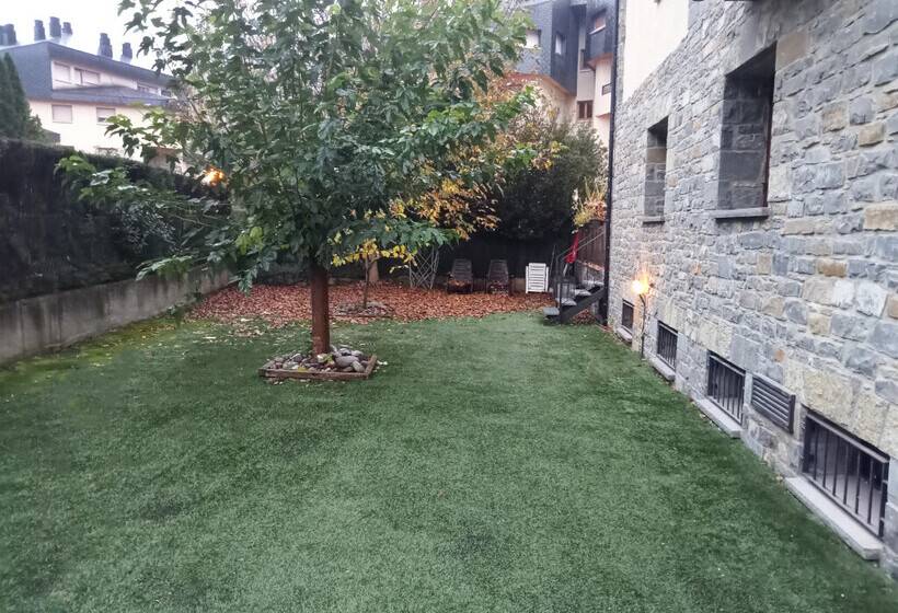 Apartamentos Biescas 3000