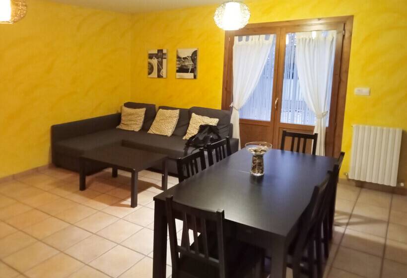 Apartamentos Biescas 3000