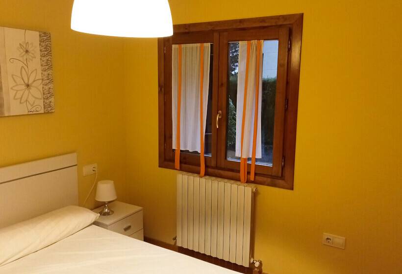 Apartamentos Biescas 3000