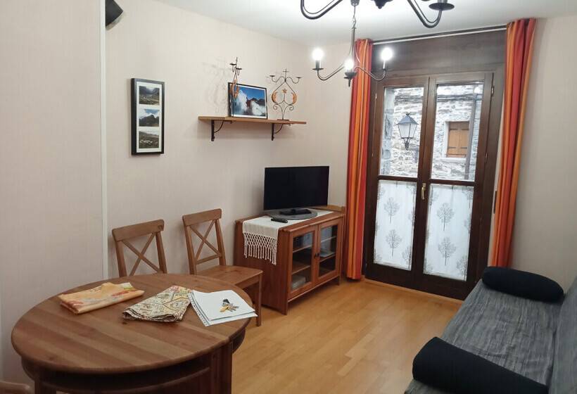 Apartamentos Biescas 3000