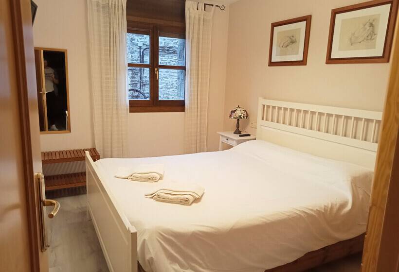 Apartamentos Biescas 3000