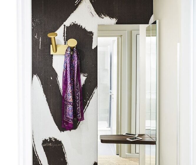 Aparthotel Adagio Edinburgh Royal Mile