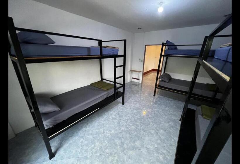 Baan Kai Hostel
