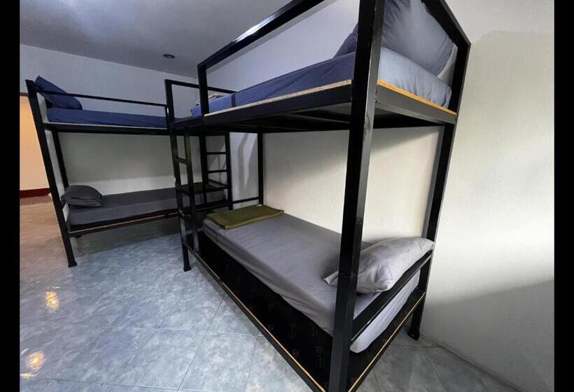 Baan Kai Hostel