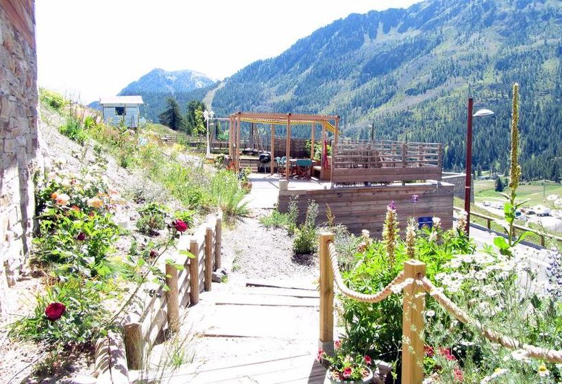 Bed and Breakfast Chalet Le Pot De Miel
