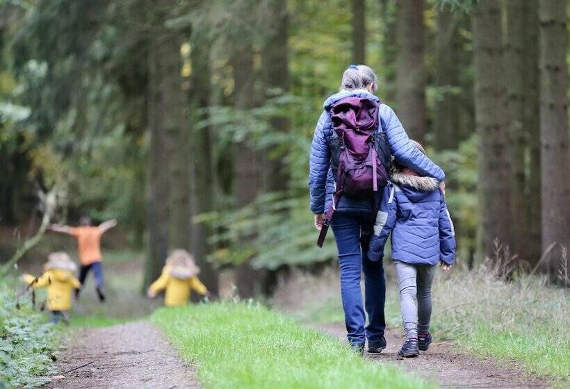 민박 Inn On Golden Pond