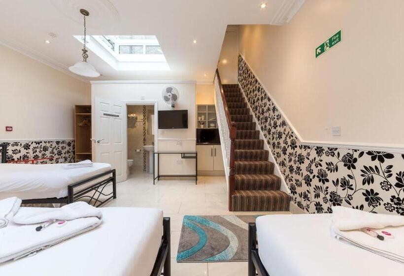 Bed and Breakfast Royal London Hotel By Saba