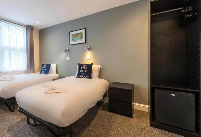 Bed and Breakfast Royal London Hotel By Saba