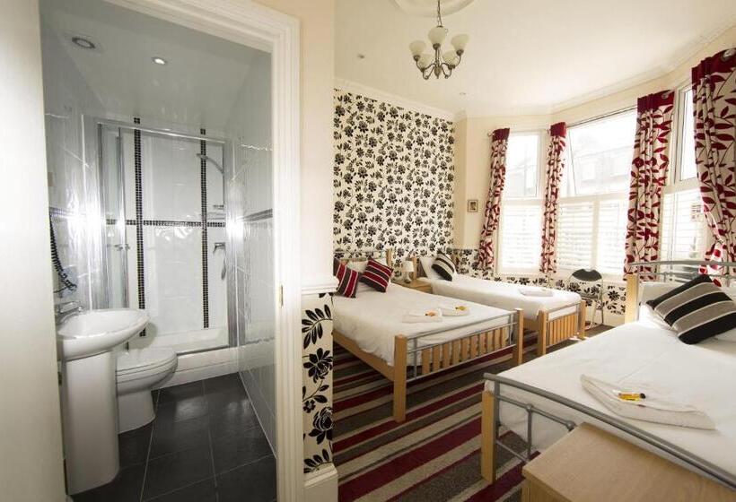 Bed and Breakfast Royal London Hotel By Saba