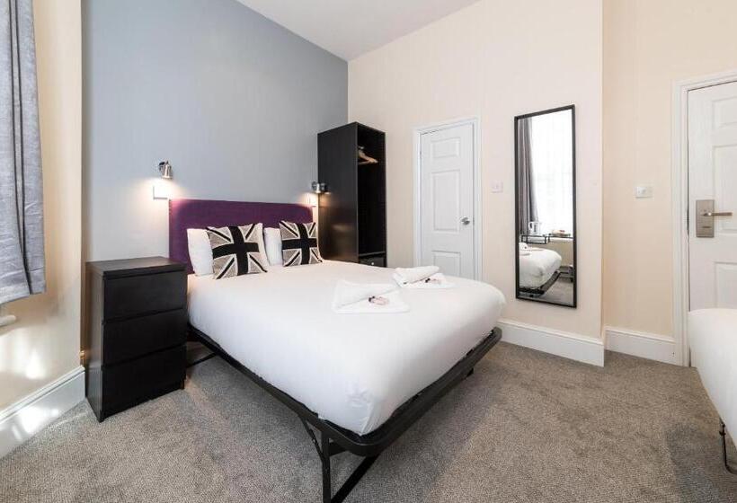 Bed and Breakfast Royal London Hotel By Saba