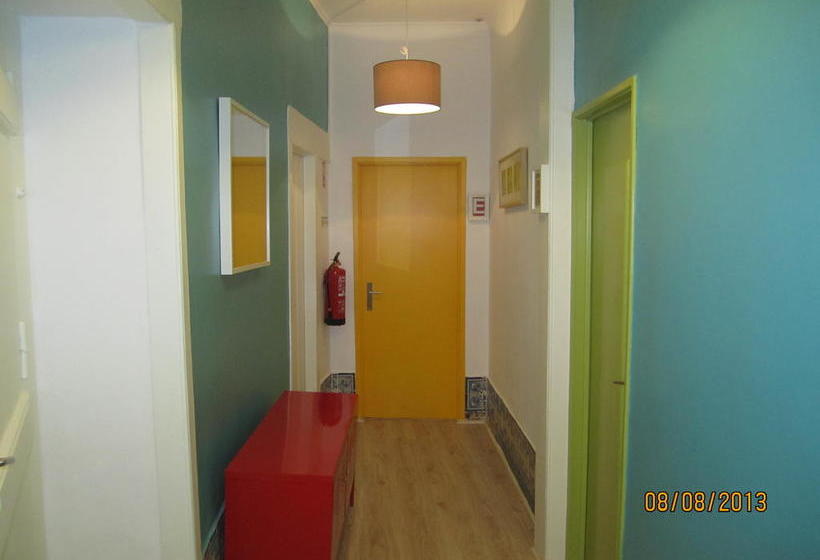 B.Mar Hostel & Suites