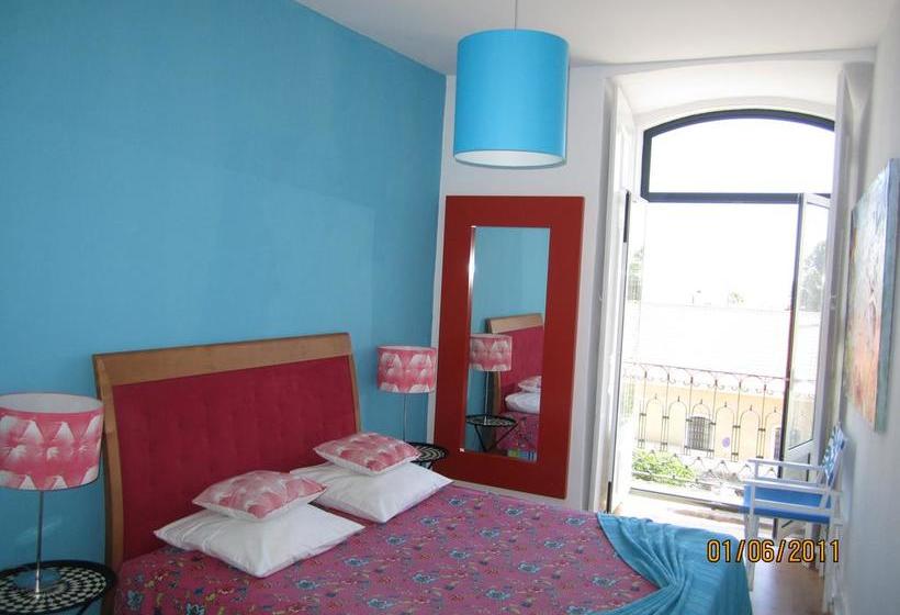 B.Mar Hostel & Suites