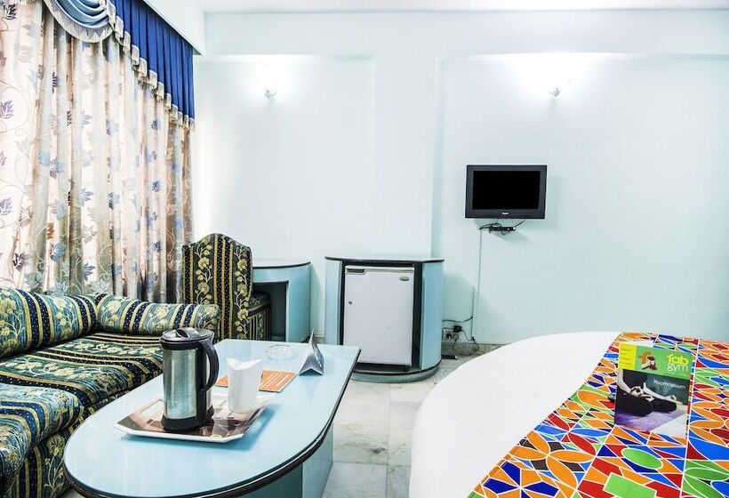 Fabhotel Mayfair Inn