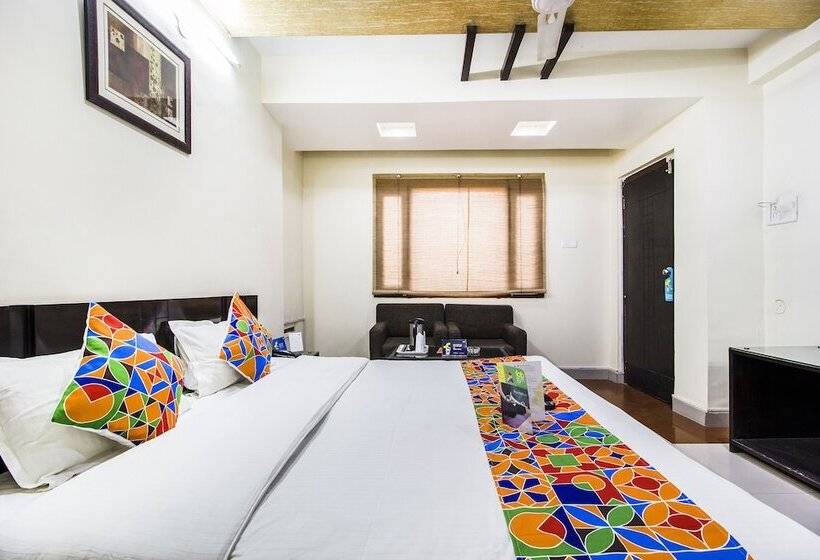 Fabhotel Mayfair Inn