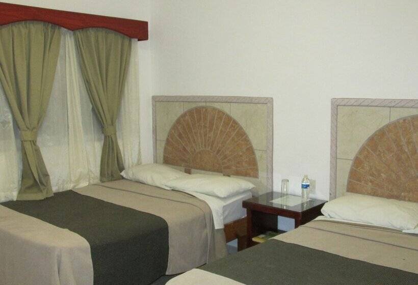 فندق Albatros Palace