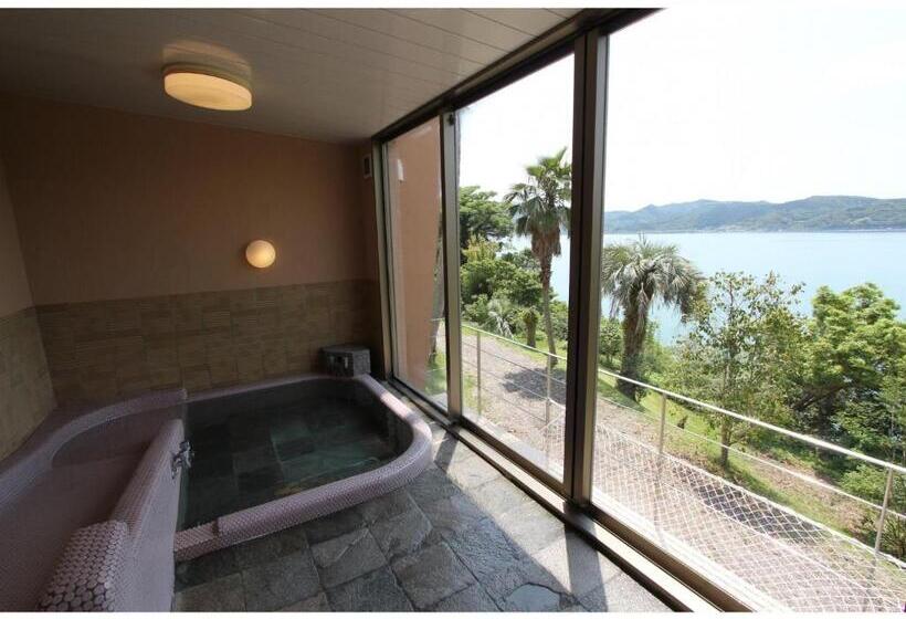 Отель Alegria Gardens Amakusa Vacation Stay 40454v