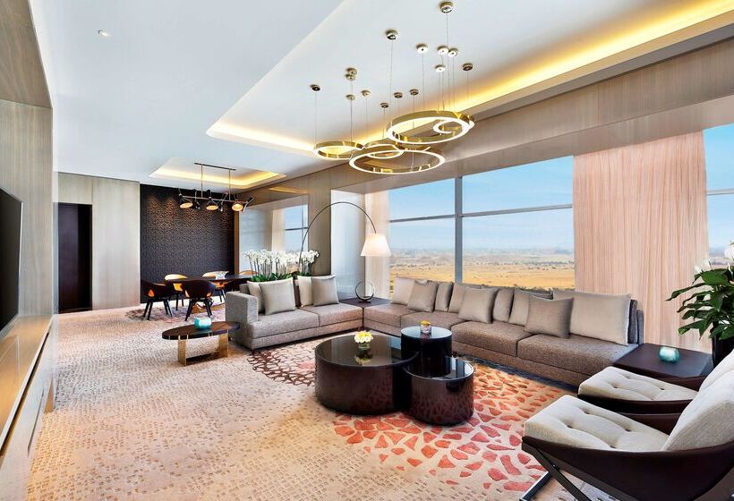 Alrayyan Hotel Doha, Curio Collection By Hilton