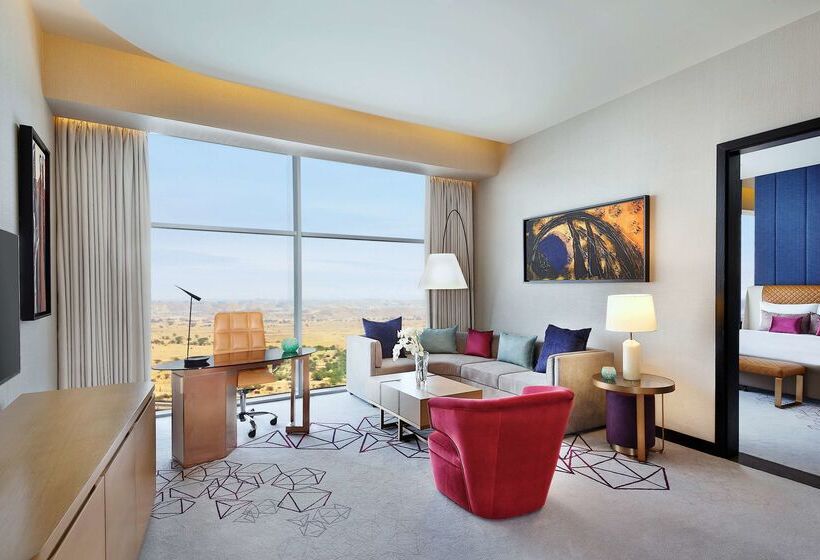 Alrayyan Hotel Doha, Curio Collection By Hilton