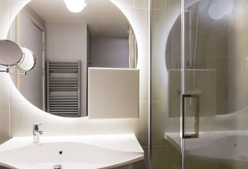 Aparthotel Adagio Edinburgh Royal Mile