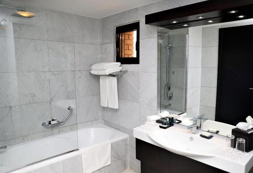 ホテル Babylon Rotana