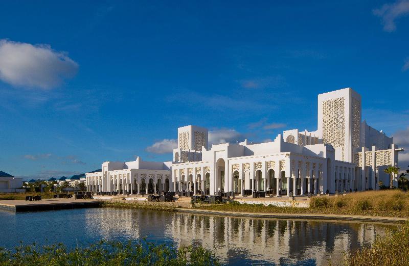 هتل Banyan Tree Tamouda Bay