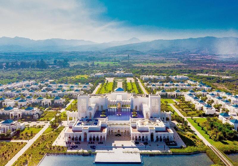 هتل Banyan Tree Tamouda Bay