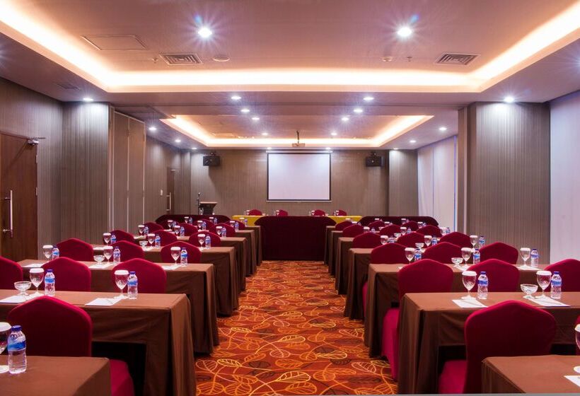 هتل Best Western Plus Coco Palu