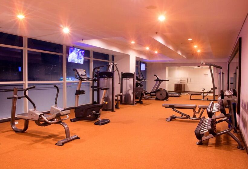 هتل Best Western Plus Coco Palu