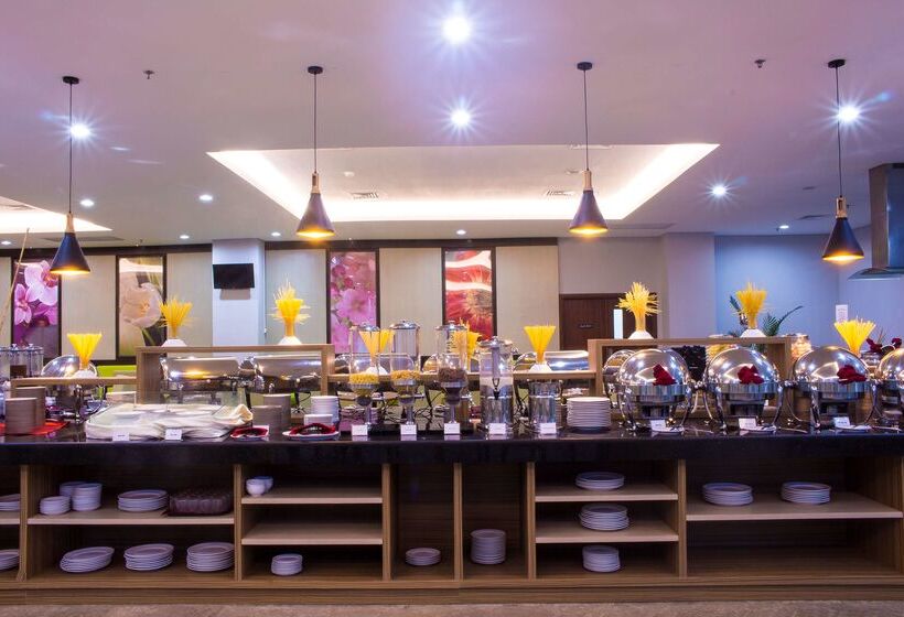 Отель Best Western Plus Coco Palu