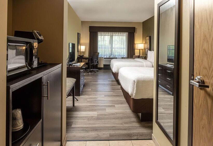 فندق Best Western Plus Franciscan Square Inn & Suites  Steubenville