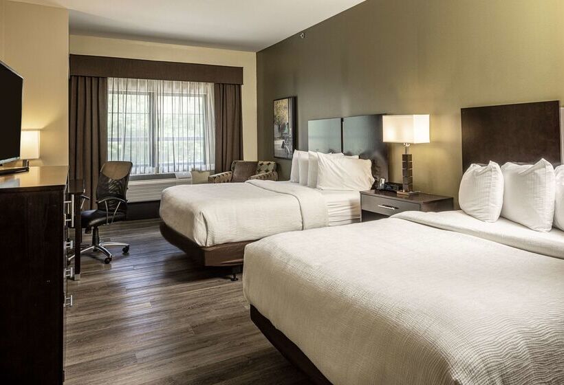 فندق Best Western Plus Franciscan Square Inn & Suites  Steubenville