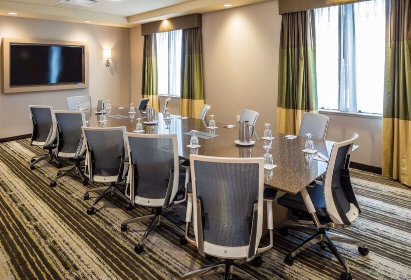 فندق Best Western Plus Franciscan Square Inn & Suites  Steubenville