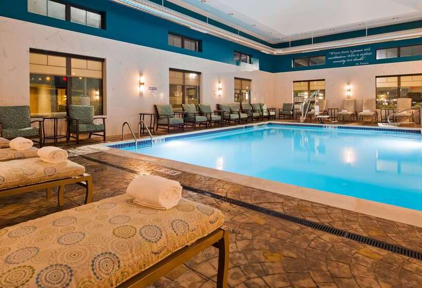 فندق Best Western Plus Franciscan Square Inn & Suites  Steubenville
