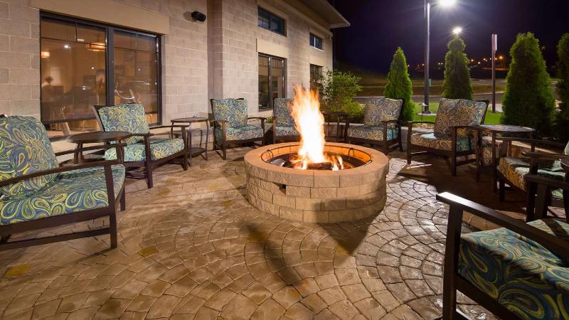 فندق Best Western Plus Franciscan Square Inn & Suites  Steubenville