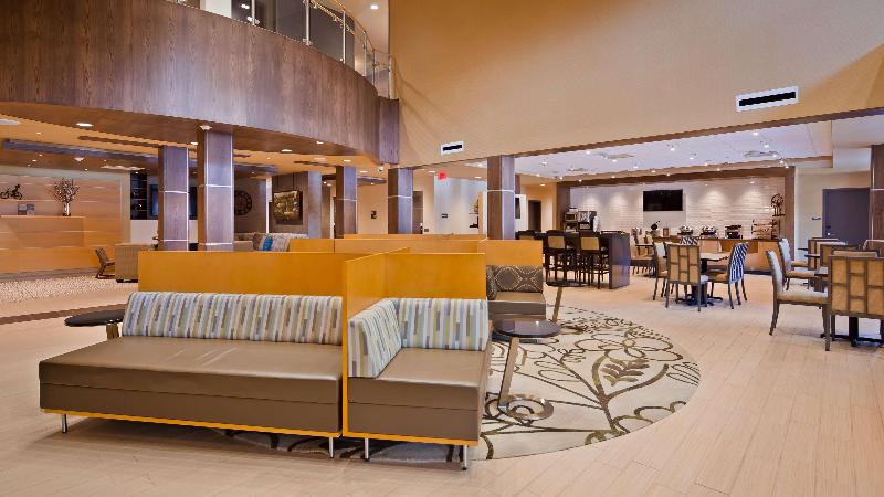 فندق Best Western Plus Franciscan Square Inn & Suites  Steubenville