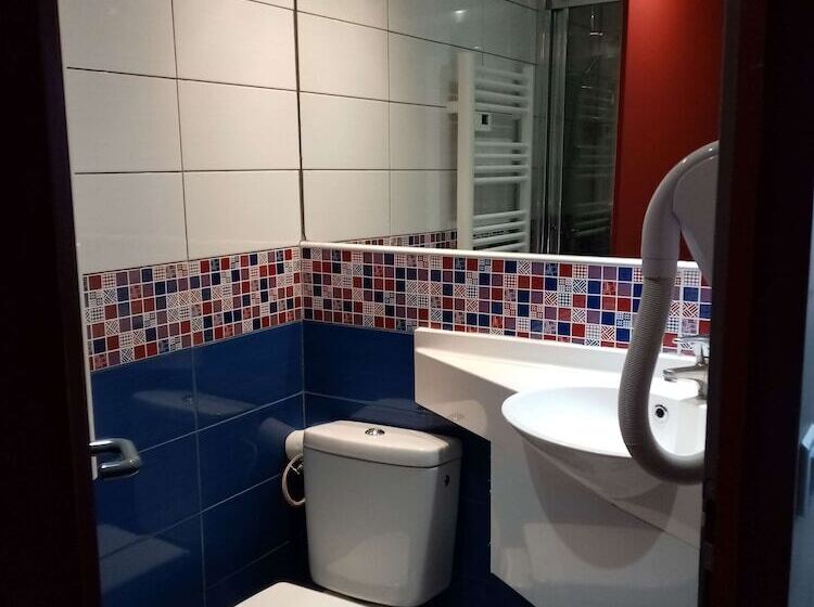 Brit Hotel St Quentin/nord