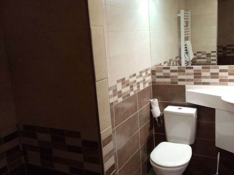 Brit Hotel St Quentin/nord