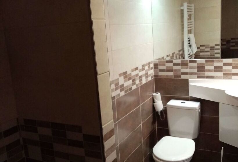 Brit Hotel St Quentin/nord